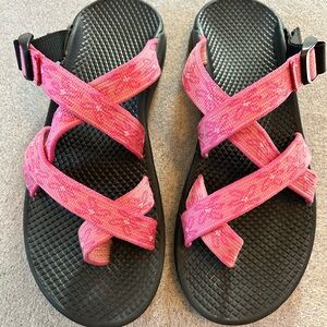 Chaco NWOT sandals hip thong z2 size 6.5